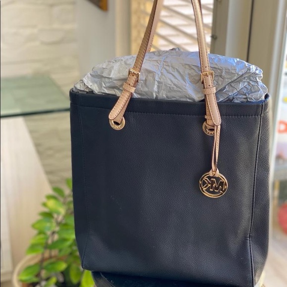 Original Michael Kors Bag - Picture 5 of 6